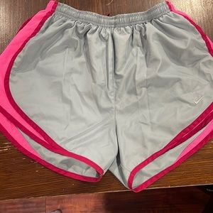 Nike running short